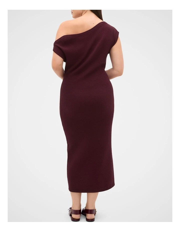 Boucle Fitted Knit Dress in Plum Red image 2