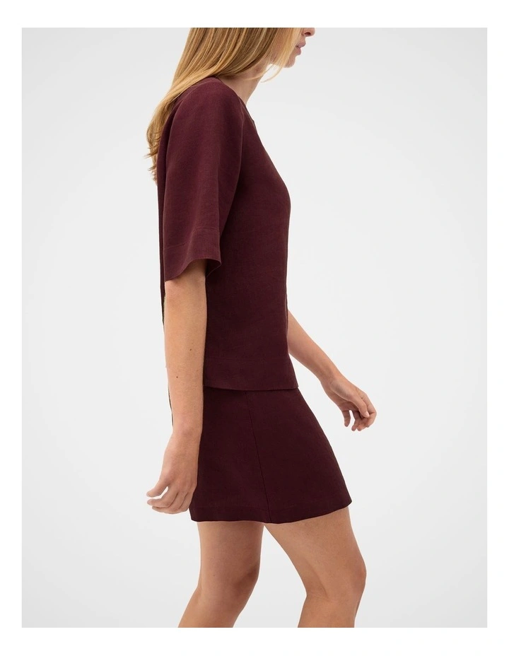 Core Linen Tee in Purple image 3