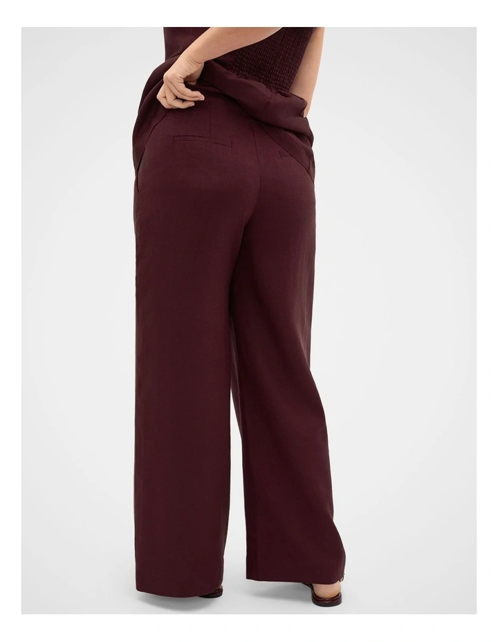 Core Linen Waisted Pant in Plum Red image 2