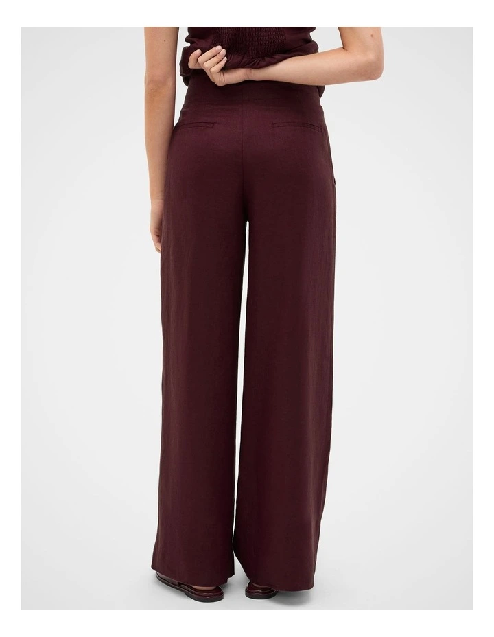 Core Linen Waisted Pant in Plum Red image 7