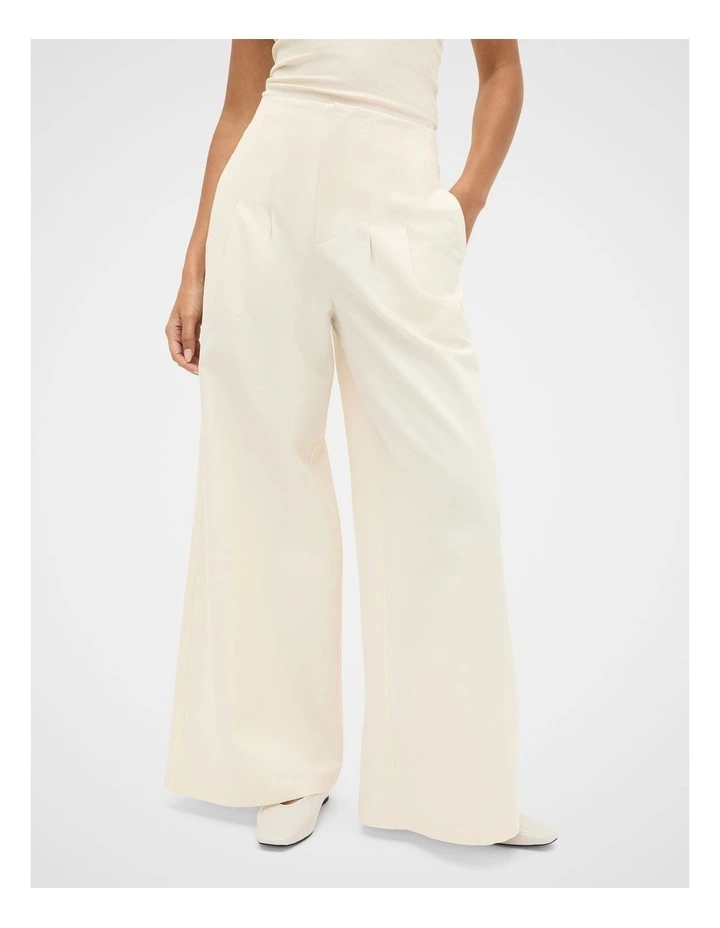 High Rise Pleat Pant in Coconut Cream image 1