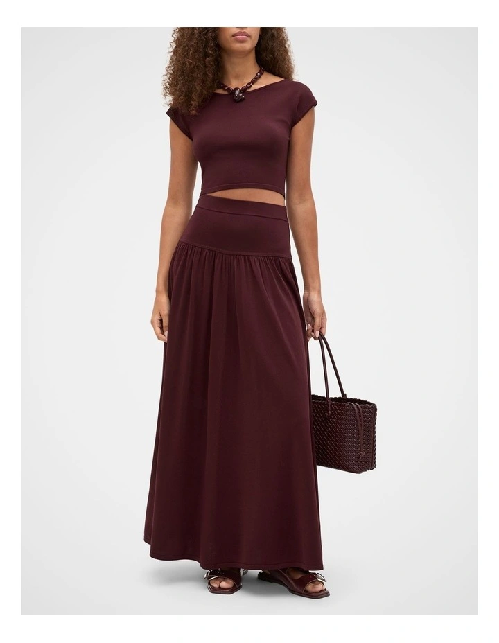 Compact Crepe Knit Skirt in Plum Red image 4