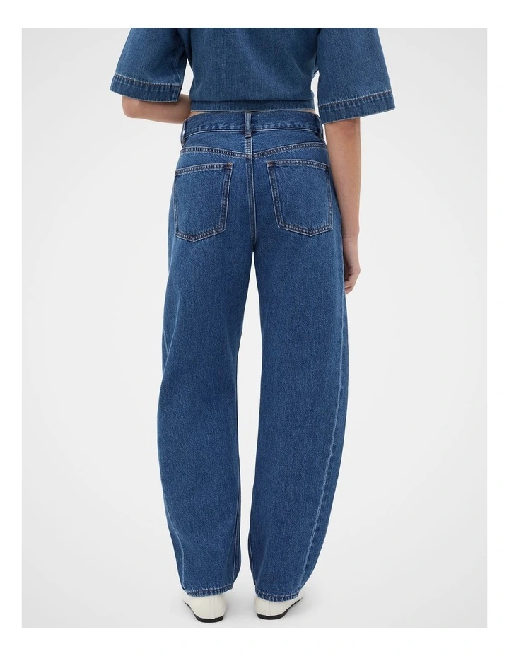 High Waisted Barrel Leg Jean in Heritage Wash image 2