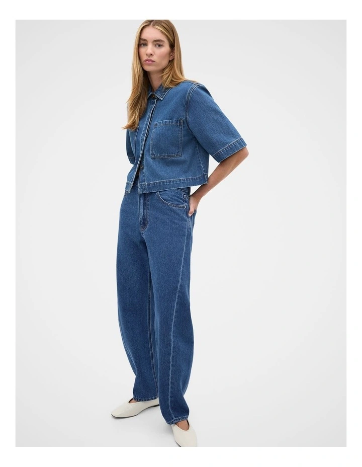 High Waisted Barrel Leg Jean in Heritage Wash image 4