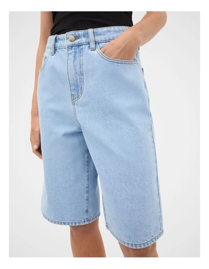 Longline Jean Short in Glacial Blue Wash image 5