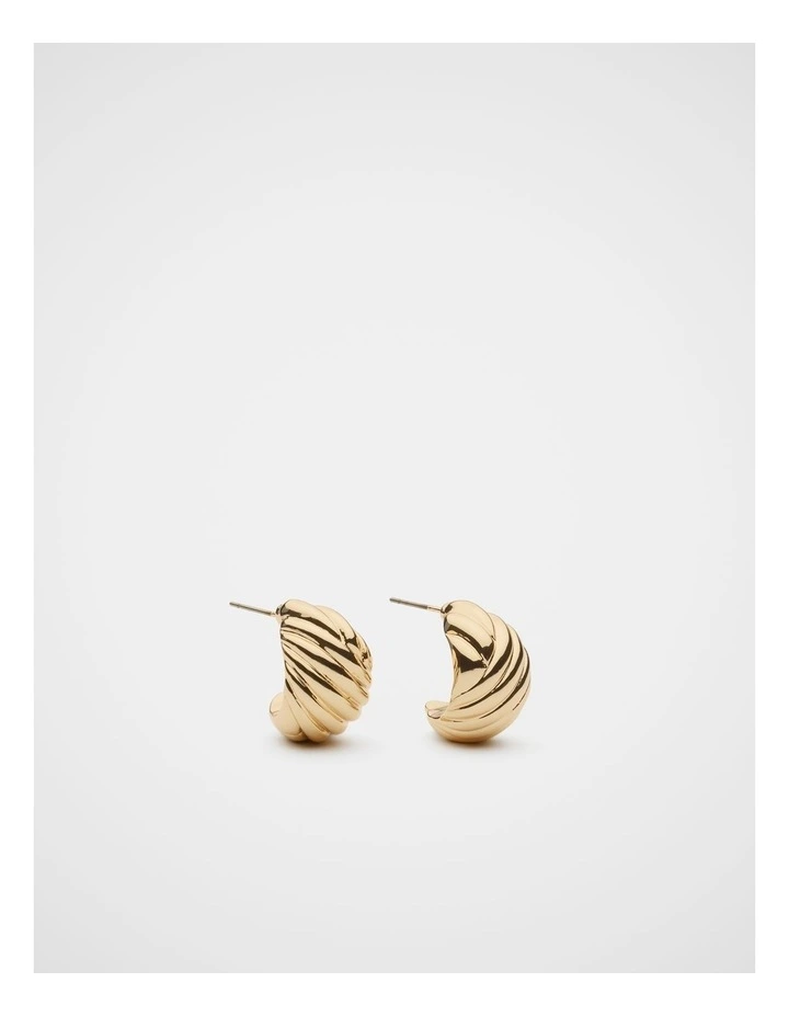 Fluted Hoop Earring in Gold image 1