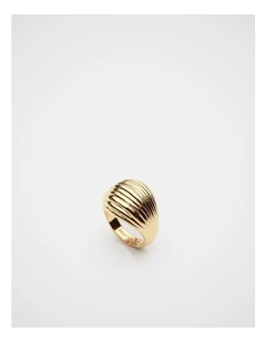 Fluted Ring in Gold