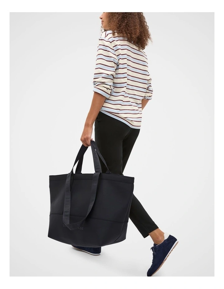 Seed Overnight Tech Tote in Black image 2