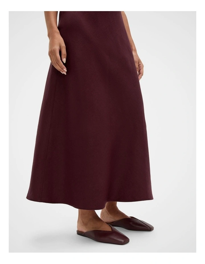 Carson Mule in Plum Red image 2