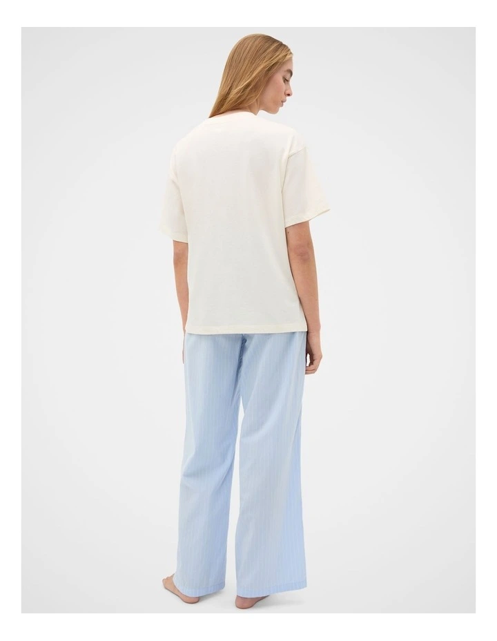 T-shirt and Pant Pyjama Set in Multi image 2