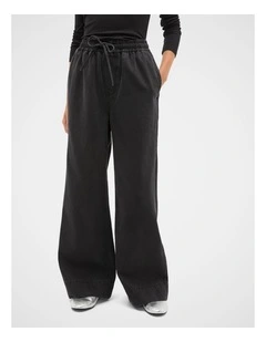 Elasticated Wide Leg Jeans in Black