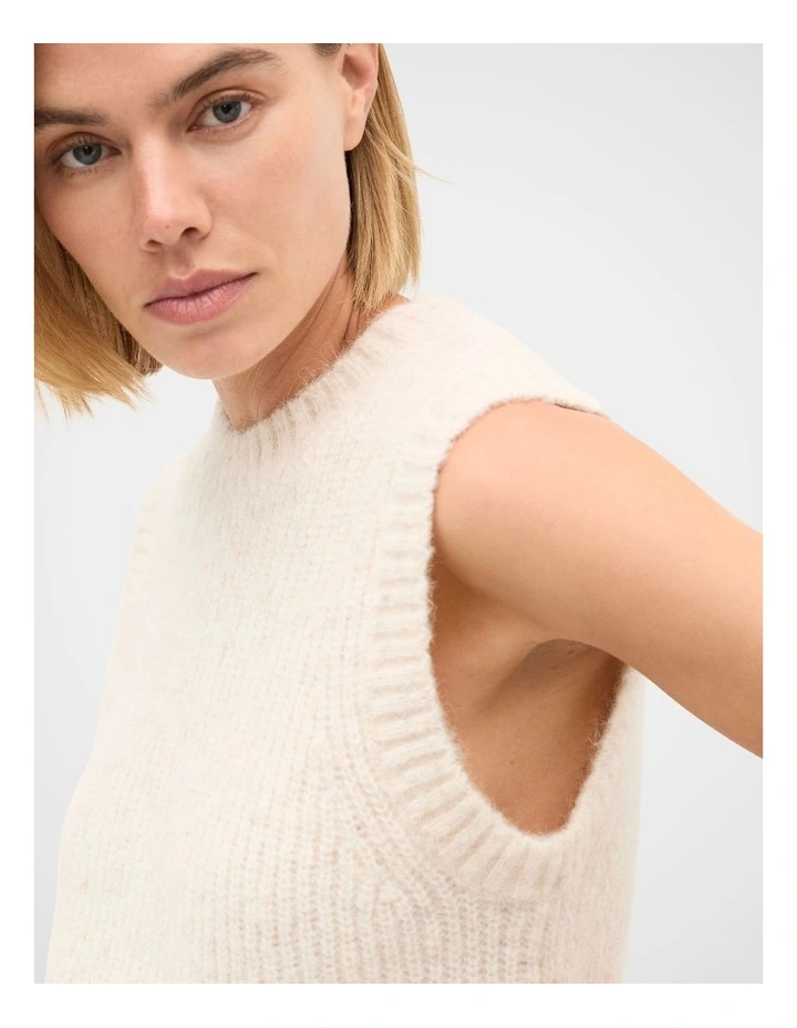 Lofty Neat Vest in Mist Marle image 3