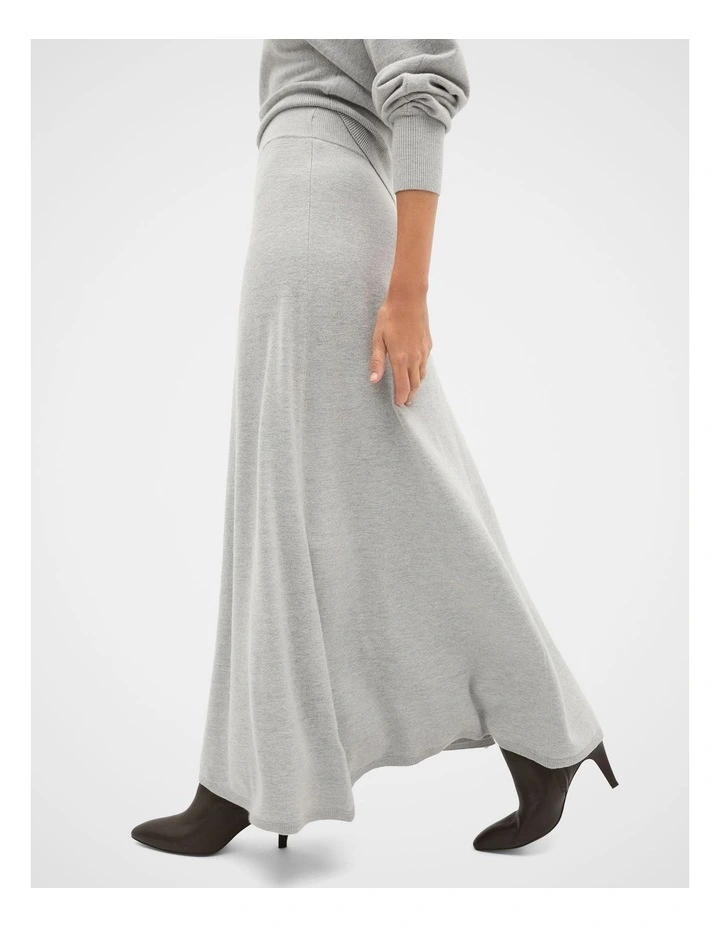 Knitted Maxi Skirt image 3