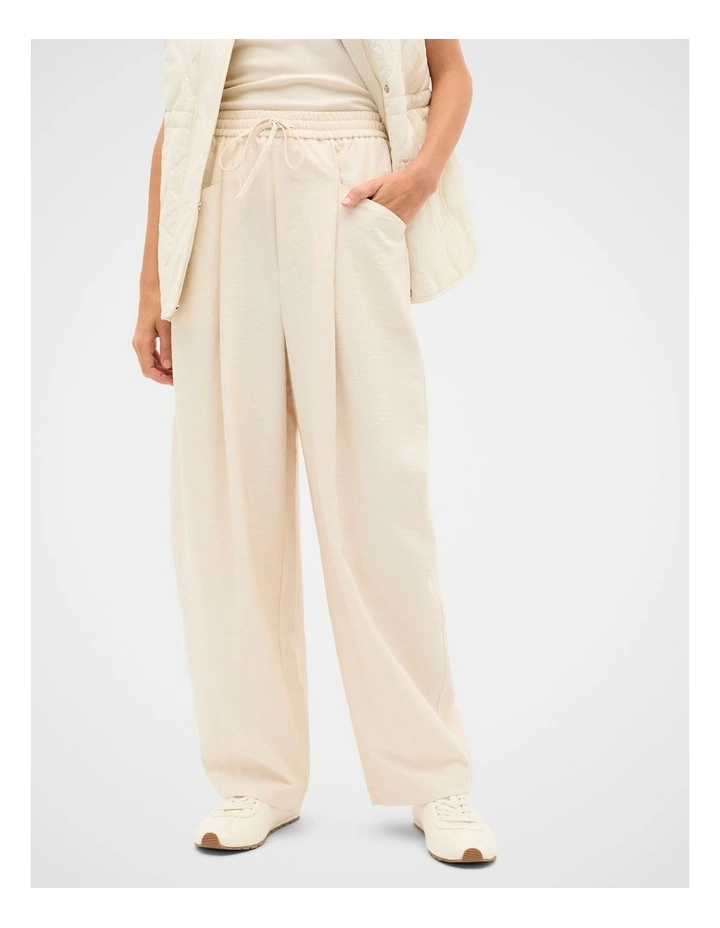 Textured Barrel Pant in Coconut Cream image 1