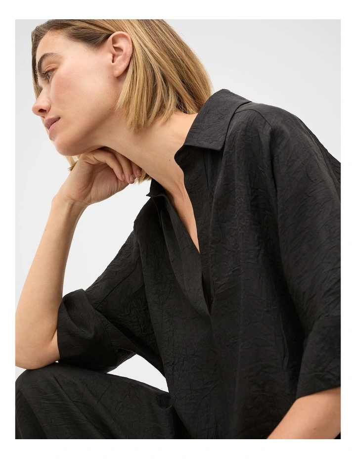 Textured Satin Collared Popover in Black image 3