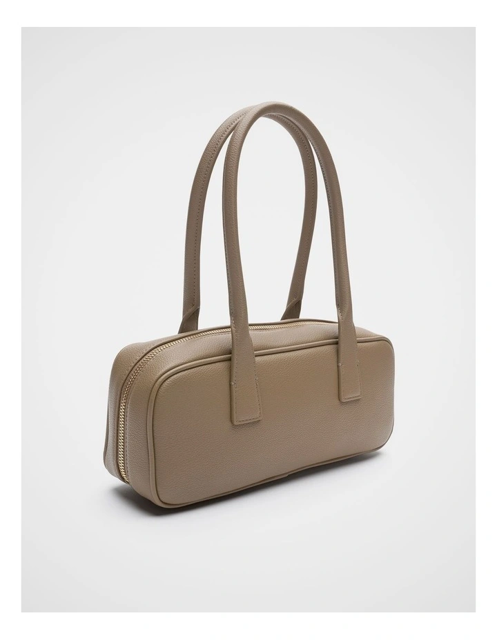 Everyday Shoulder Bag in Dark Cashew image 3