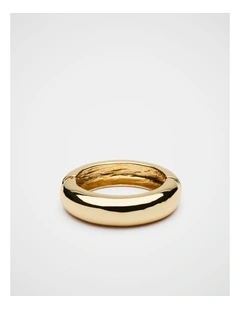 Large Bangle in Gold