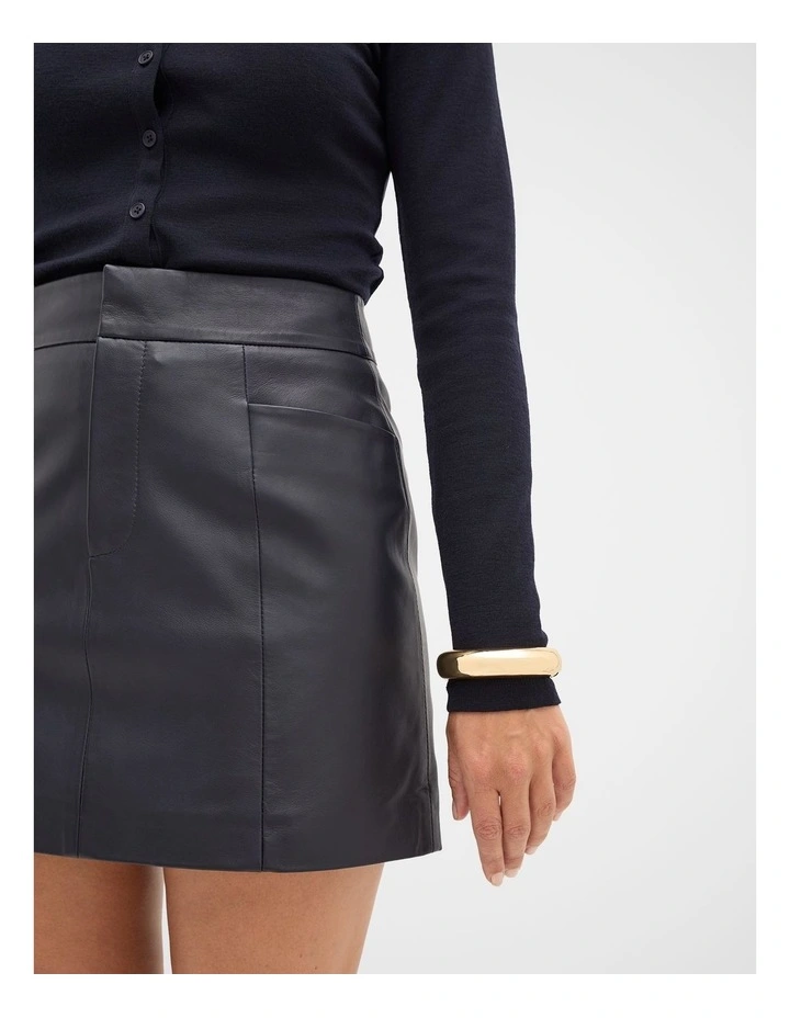 Large Bangle in Gold image 2