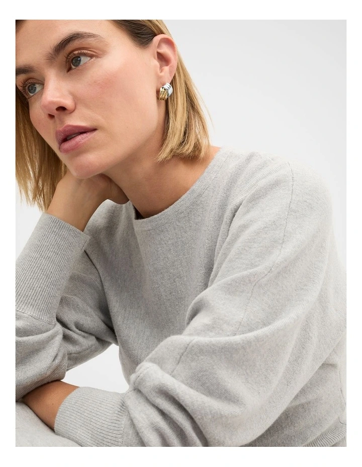 Ribbed Stud in Gold Silver image 2