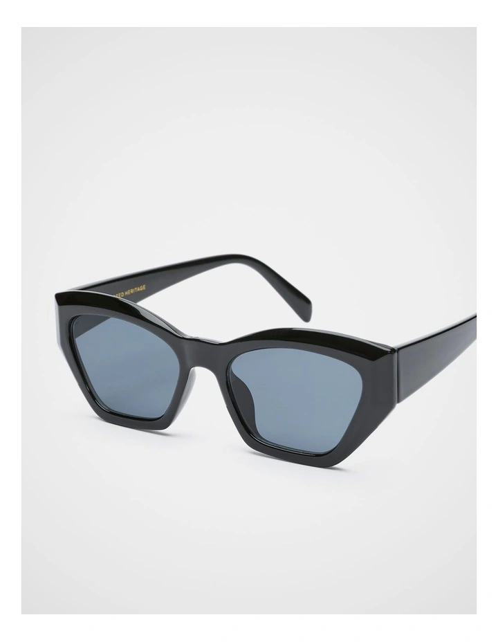 Sophia Cat Eye Sunglasses in Black image 3