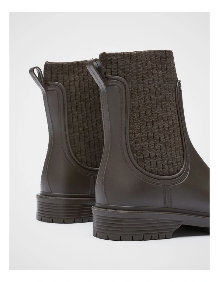 Alannah Rainboot in Chocolate image 3