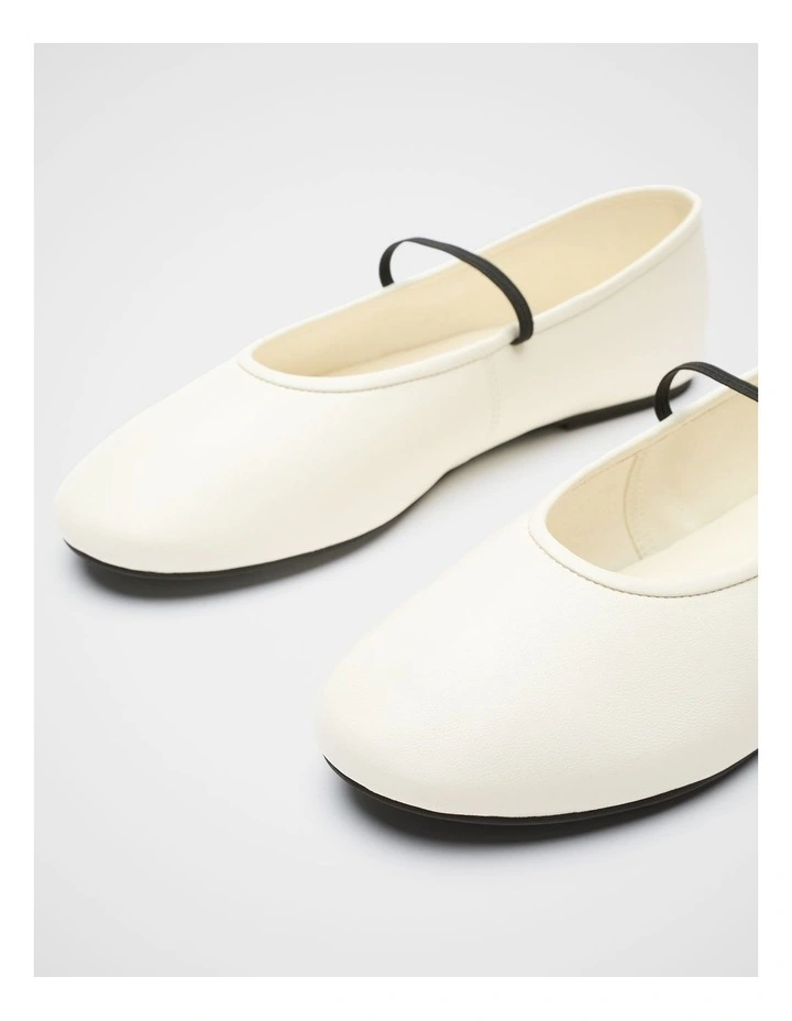 Ariel Ballet Flat in Cream image 3