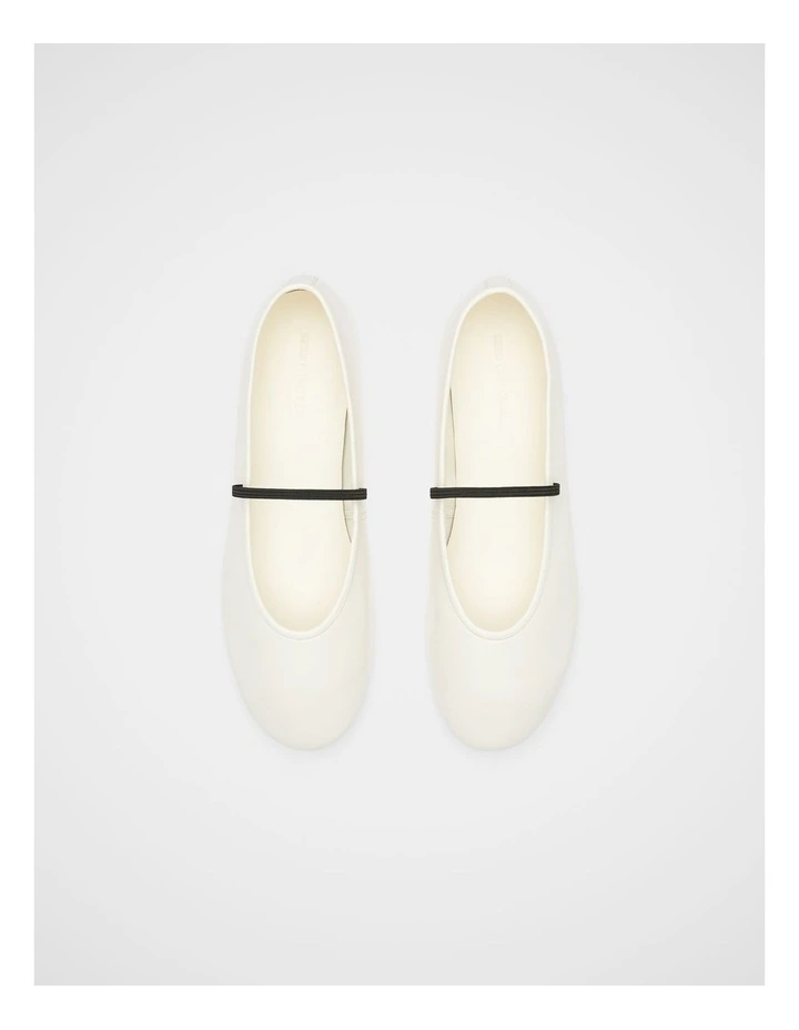 Ariel Ballet Flat in Cream image 4