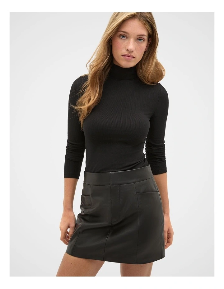 Leather Mini Seam Skirt in Black image 3