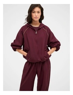 MD Parachute Spray Jacket in Plum Red