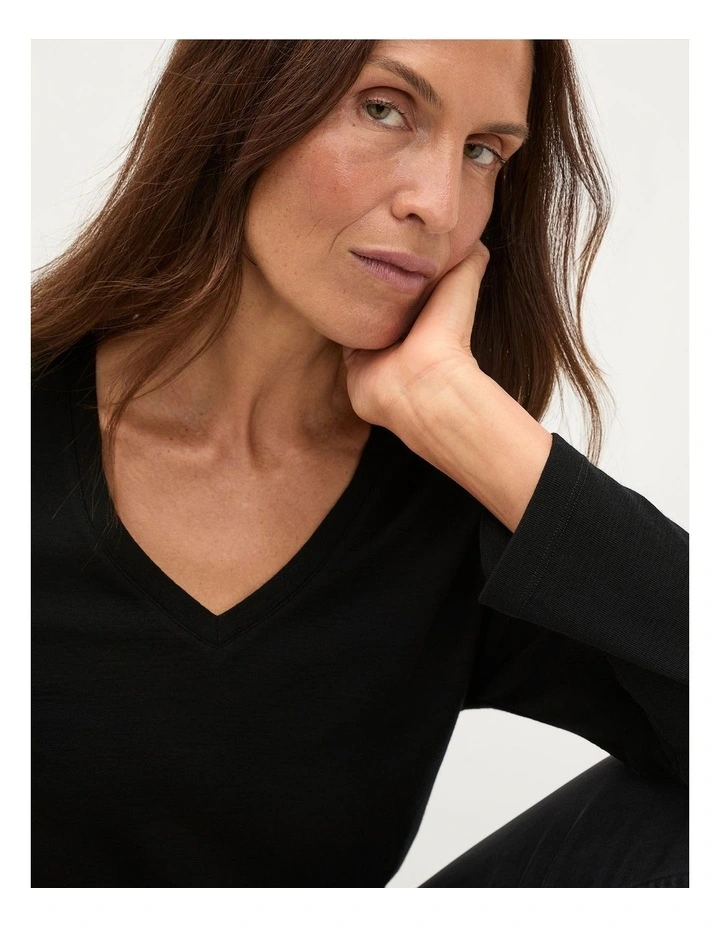 Australian Merino V Neck Top in Black image 4