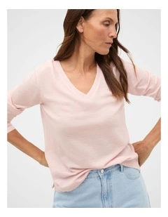 Australian Merino V Neck Top in Pale Blossom Marle