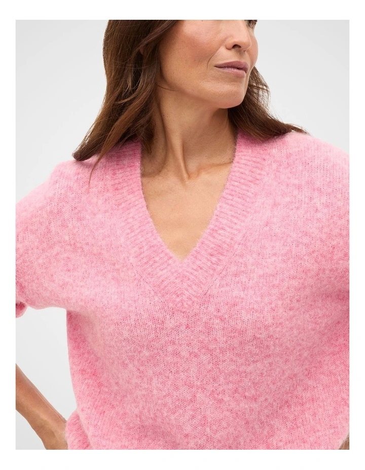 Lofty V Neck Slouch Knit in Bubblegum Pink Marle image 3