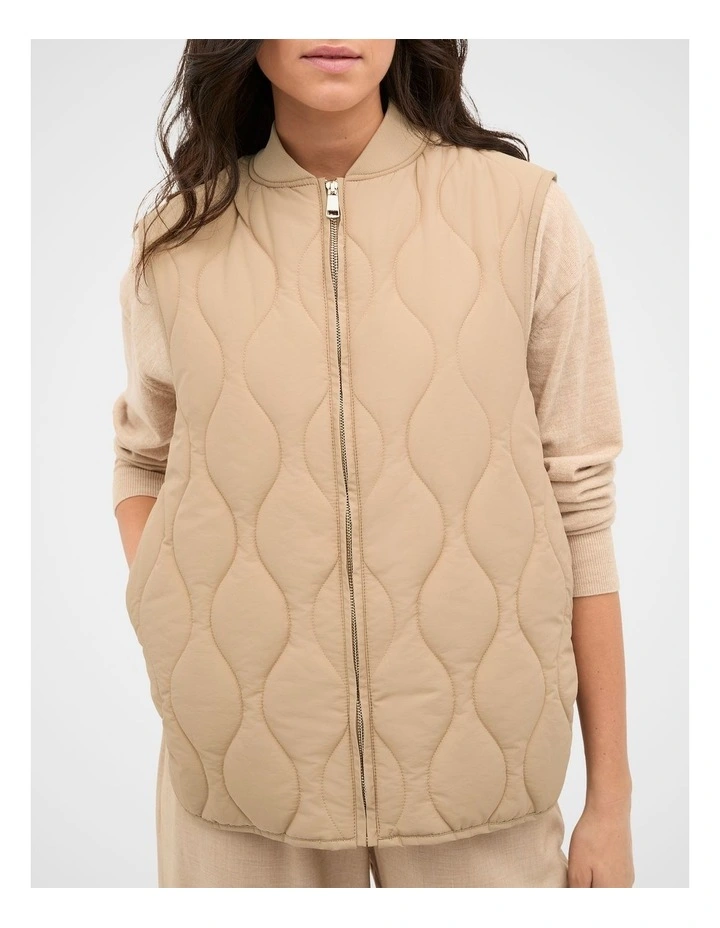 Quilted Boxy Vest in Sandstone image 4