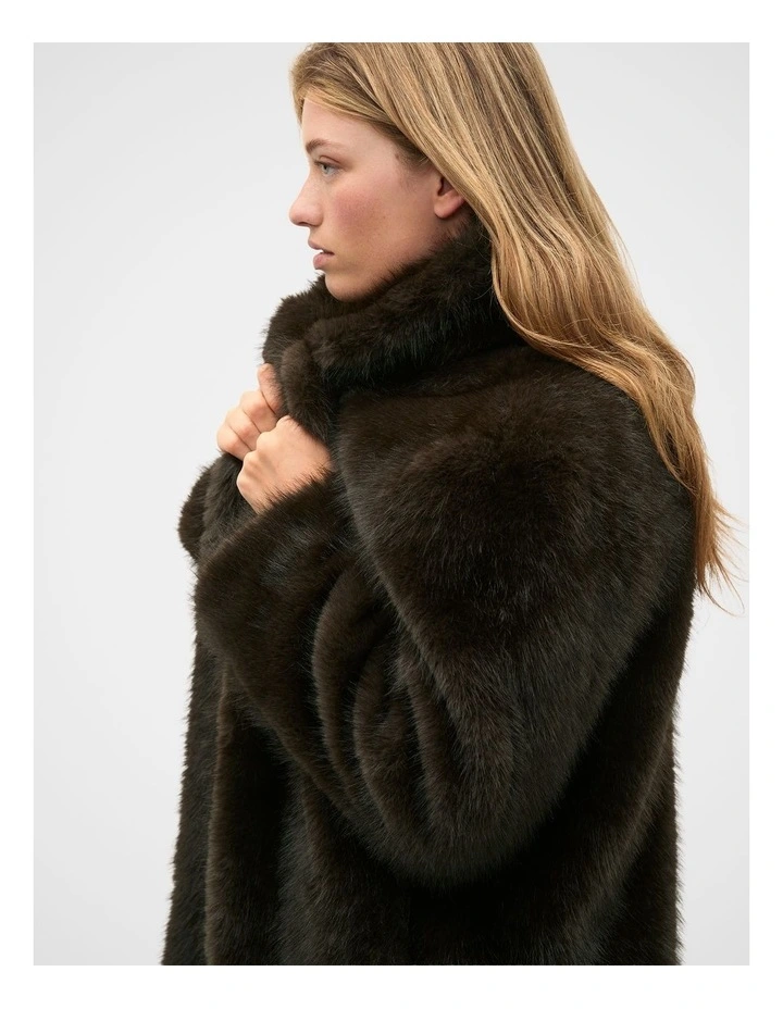Maxi Faux Fur Coat in Coffee Bean image 3