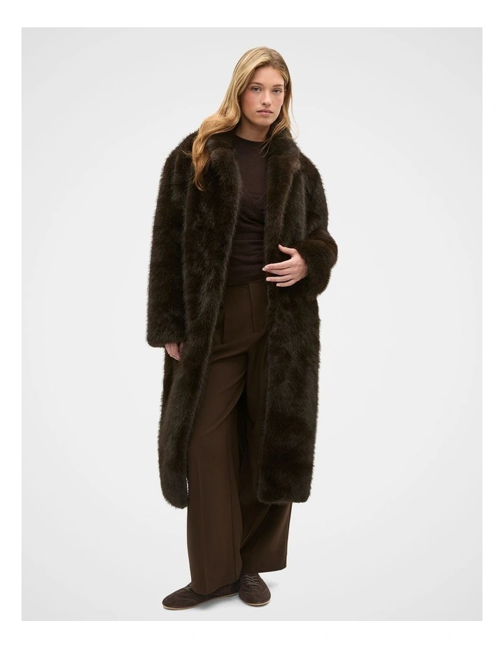 Maxi Faux Fur Coat in Coffee Bean image 4