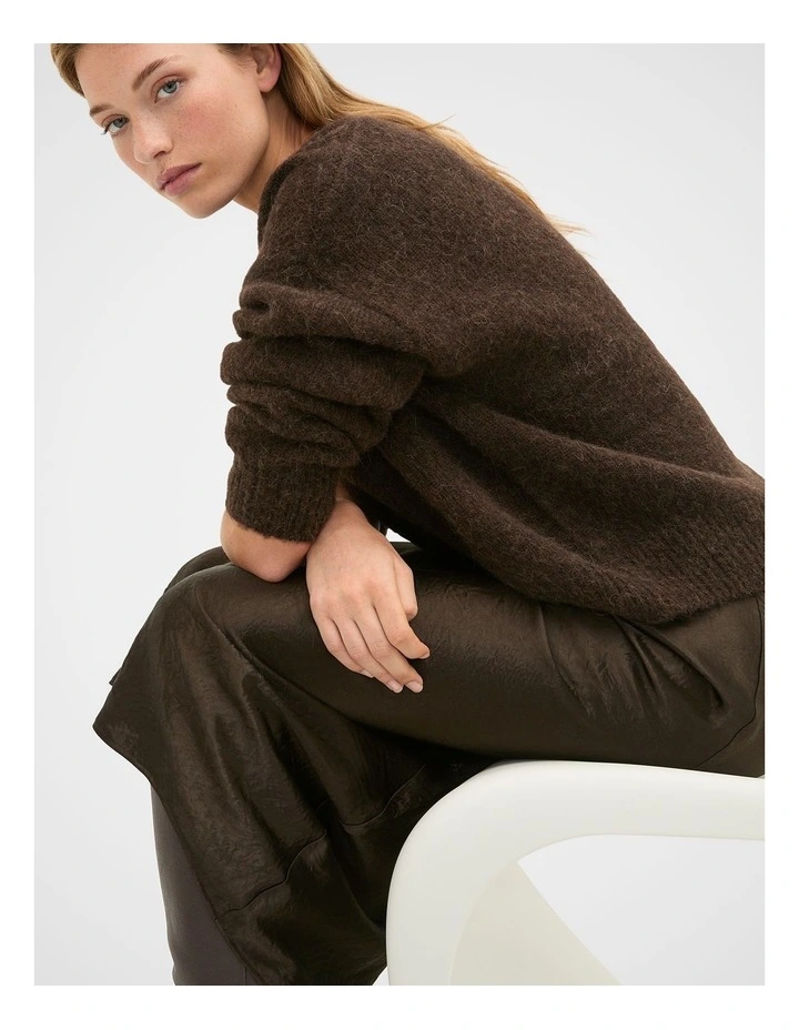 Lofty V Neck Slouch Knit in Coffee Bean image 3