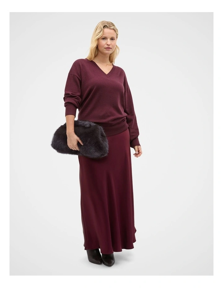 Australian Merino V Neck Knit in Plum Red image 3