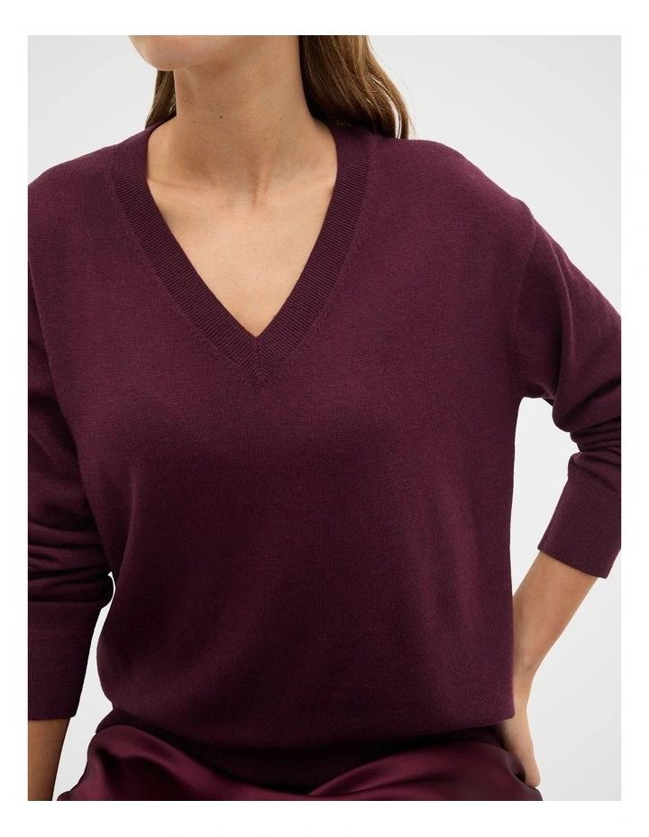 Australian Merino V Neck Knit in Plum Red image 7