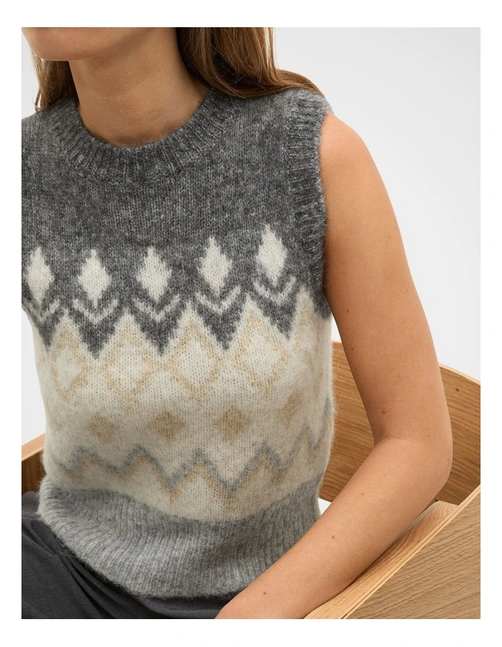 Argyle Knit Vest in Pale Slate Marle image 4