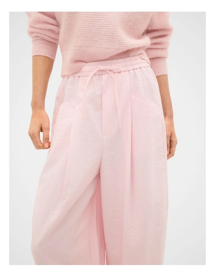Textured Barrel Pant in Pale Blossom image 3