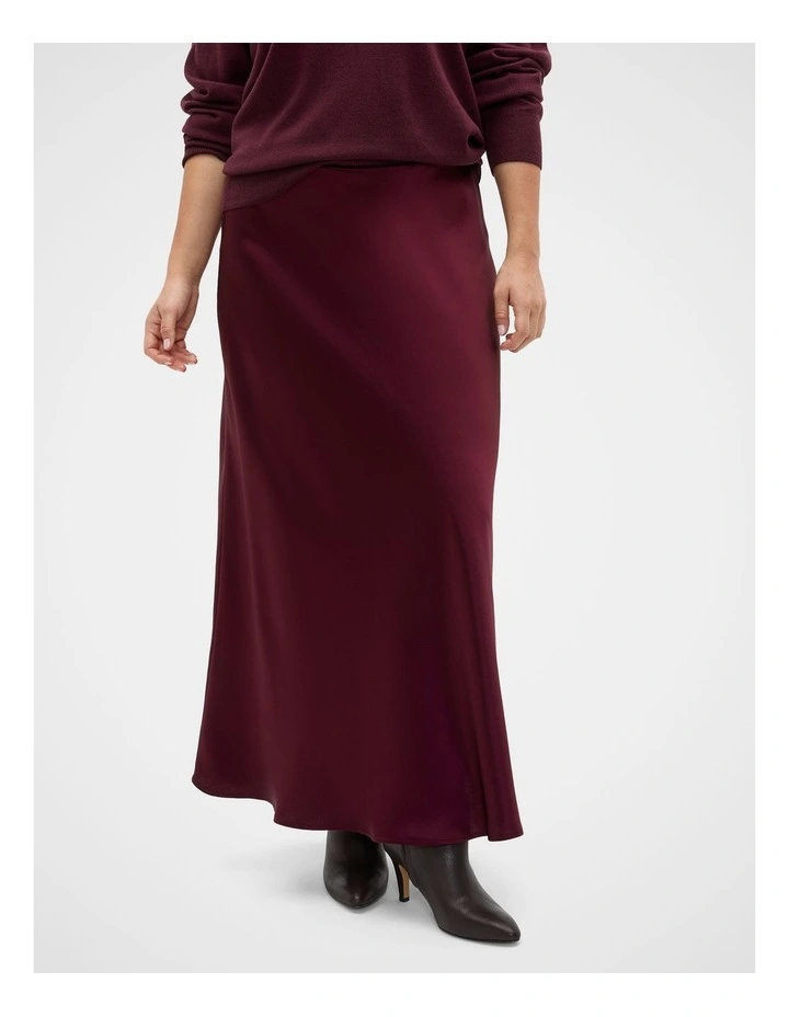 Satin Midi Skirt in Plum Red image 7
