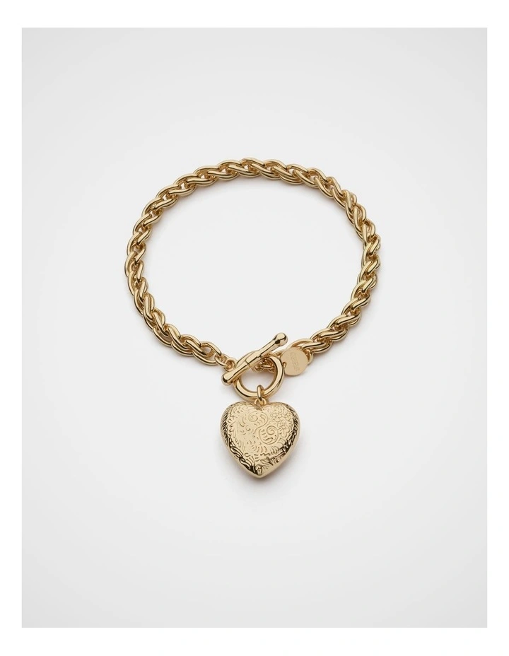 Vintage Heart Bracelet in Gold image 1