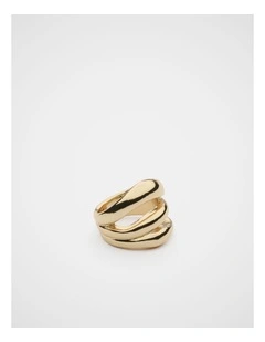 Trio Illusion Ring in Gold