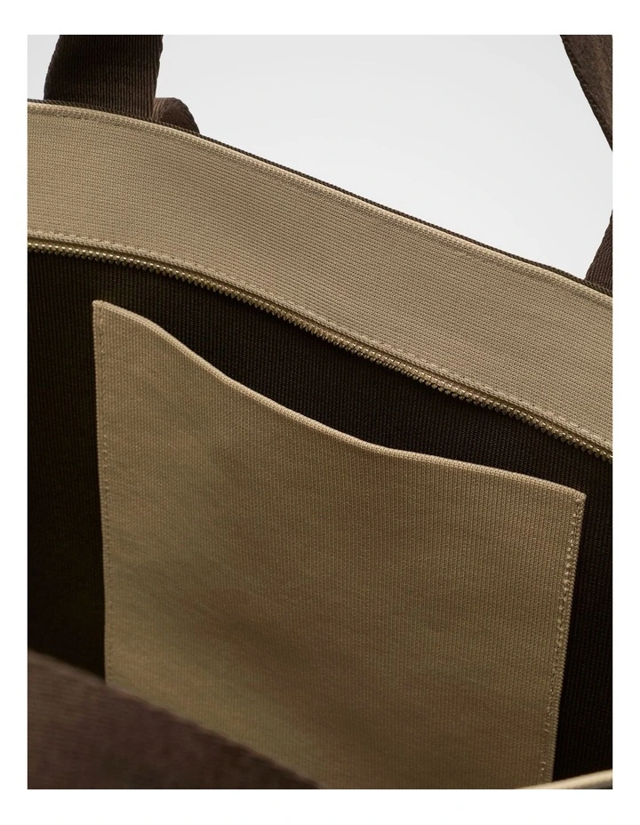 Seed Logo Knit Tote in Sandstone image 4