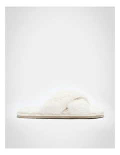 Slippers in Cream