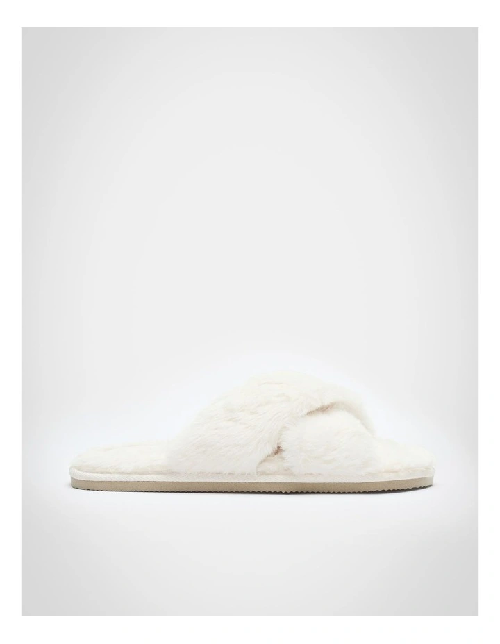 Slippers in Cream image 1