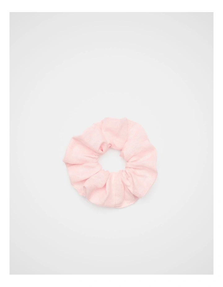 Linen Scrunchie in Pale Blossom image 1