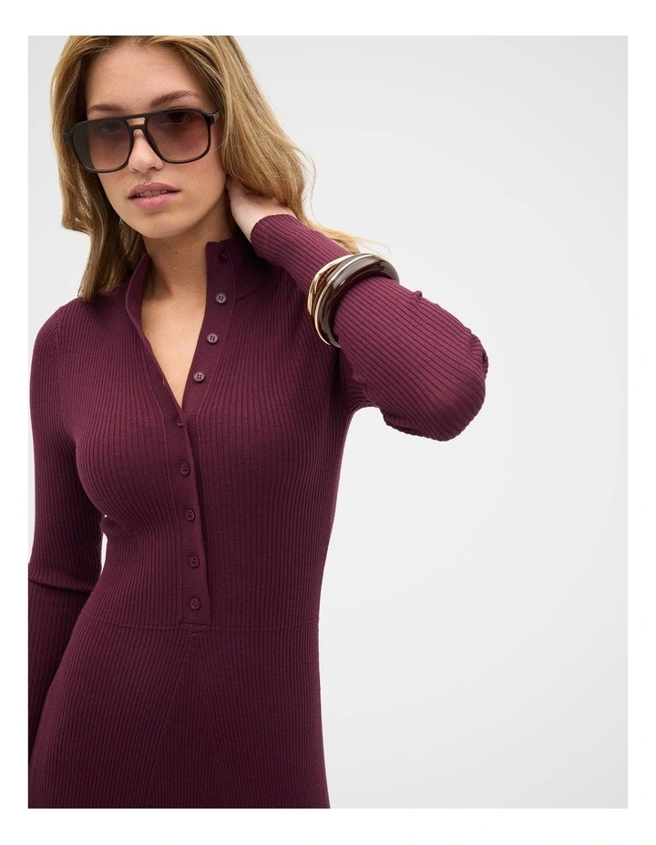 Metal Insert Resin Bangle in Plum Red image 2