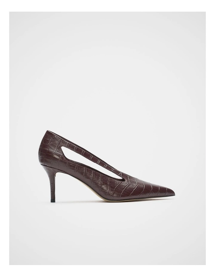 Mia Pump in Plum Red image 1
