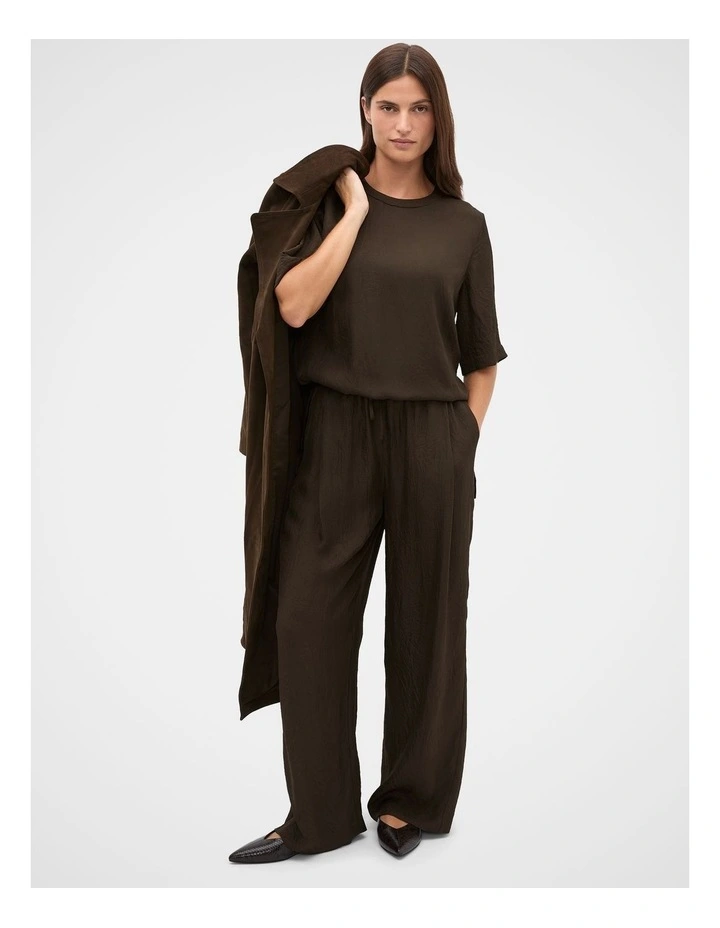 Textured Satin Straight Leg Pant in Coffee Bean image 3